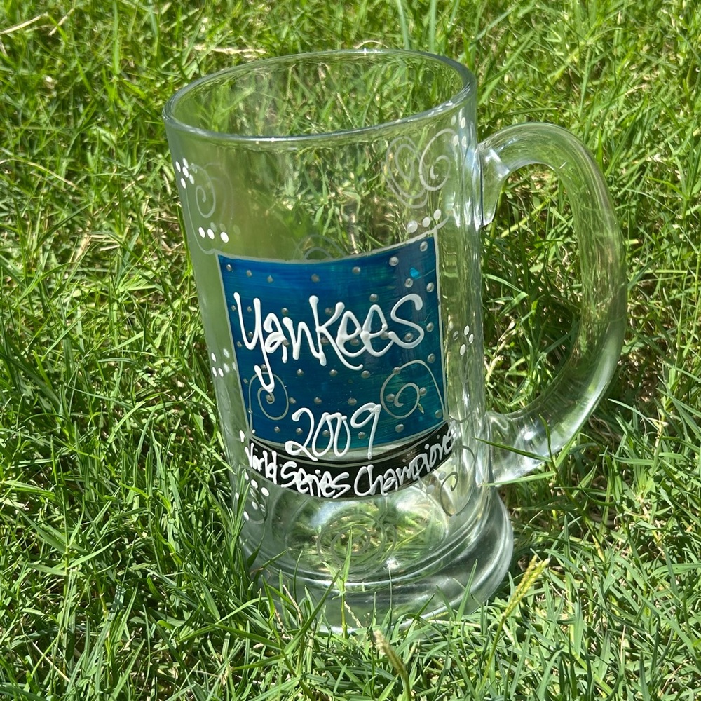 New York Yankees Baseball beer mug Clear Heavy Glass Hand Painted Graphics 20oz